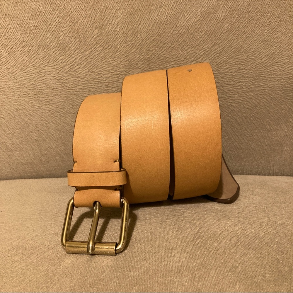 Ann Taylor leather belt